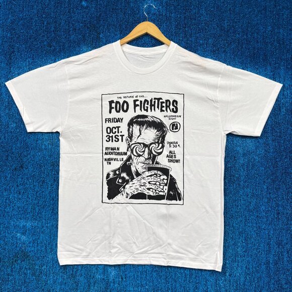 The Return of the Foo Fighters Rock Band T-Shirt Size Extra Large - Picture 1 of 4